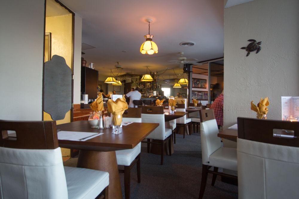 Bell Channel Inn Hotel Фрийпорт Екстериор снимка